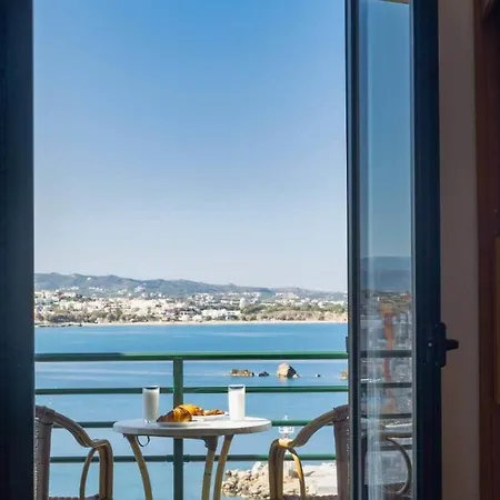 Aparthotel Arocaria 4*